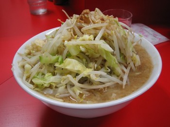 小ブタヤサイニンニクカラメ