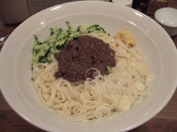 特製ミソがのっている