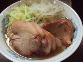 ブタ入り野菜増し