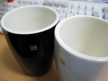 白黒カップ